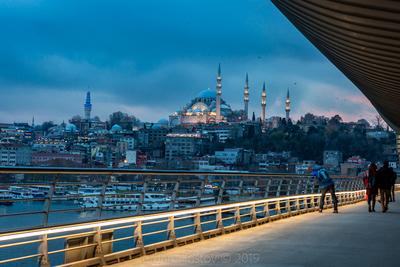 photography spots in Turkey - Haliç Metro Bridge
