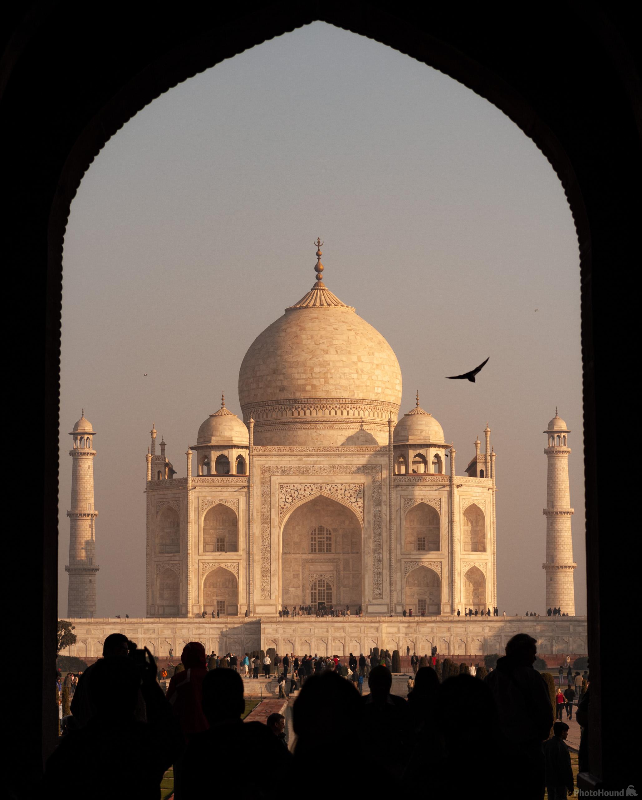 Image of Taj Mahal - through the Gates by Luka Esenko