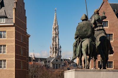 Bruxelles photo locations - Don Quixote and Sancho Panza Statue