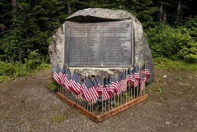 images of Mount Rainier National Park - The Marine Memorial