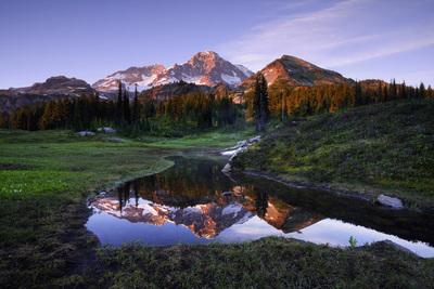images of Mount Rainier National Park - Pyramid Peak Cross-Country Area