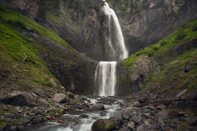 images of Mount Rainier National Park - Comet Falls