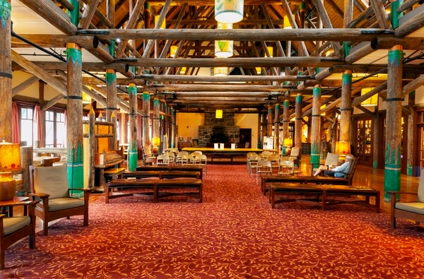 Paradise Inn Lobby
