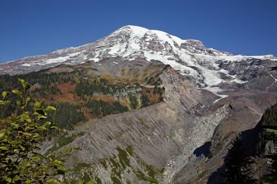 photo spots in Mount Rainier National Park - Nisqually Vista
