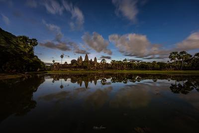 Cambodia pictures - Angkor Wat Reflecting Pool