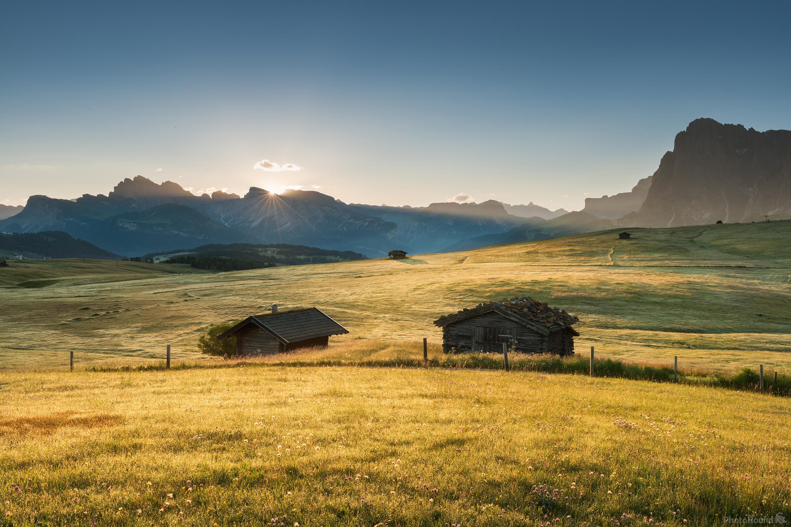 Image of Alpe di Siusi - Sciliar Views by Luka Esenko