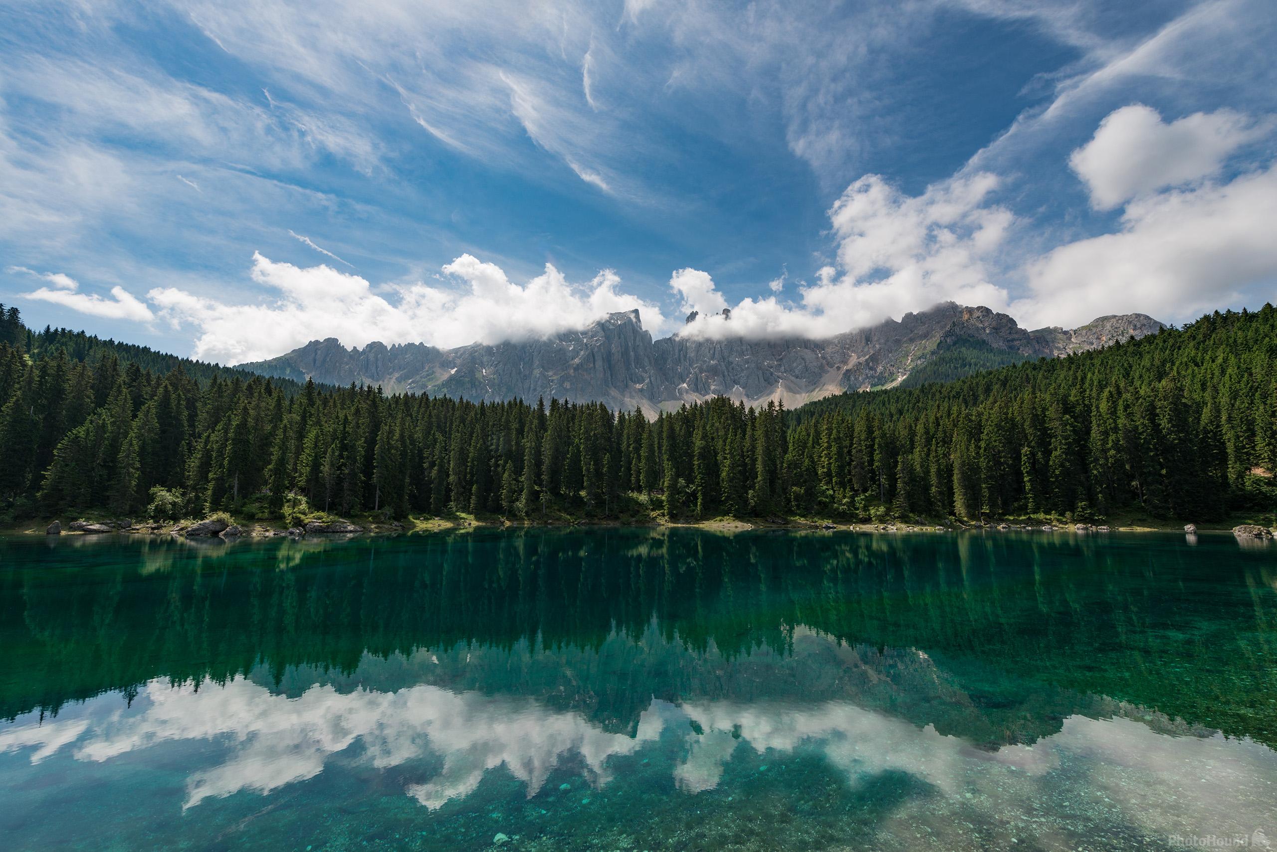 Image of Lago di Carezza (Karersee) by Luka Esenko