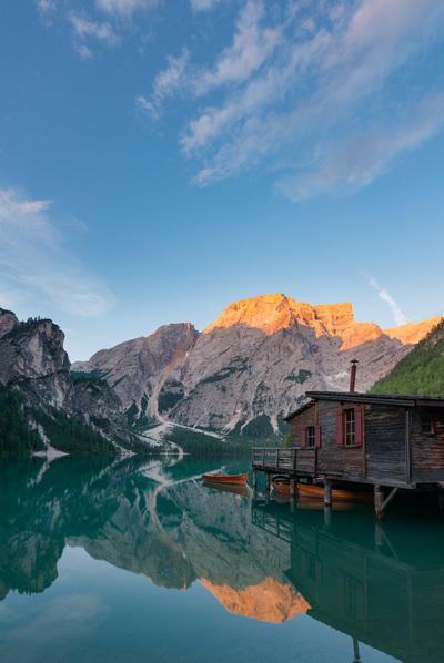 photos of Italy - Lago di Braies (Pragser Wildsee) - Classic View