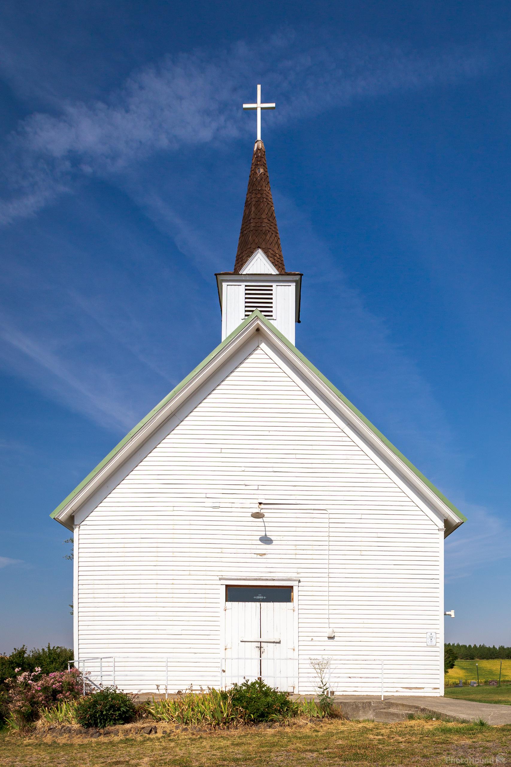 Image of Freeze Church by Joe Becker