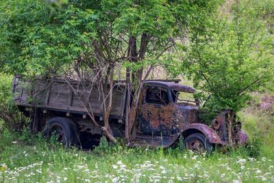 photography locations in Whitman County - Steptoe Canyon Truck