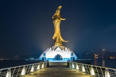 Macau photos - Kun Iam Statue