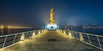 Macau pictures - Kun Iam Statue