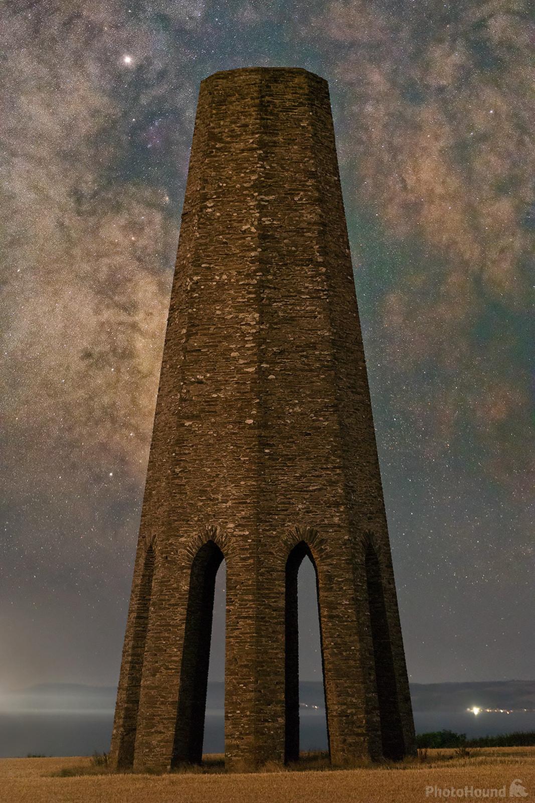 Image of Daymark Tower by Esen Tunar