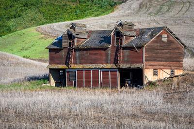 pictures of Palouse - Ericksen Road Barn