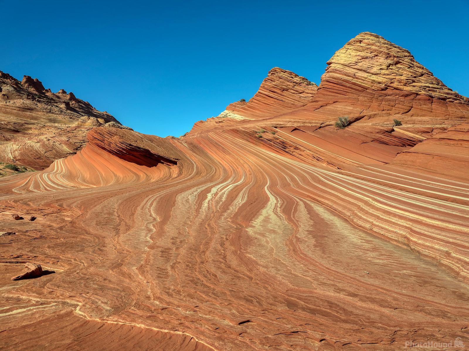 Image of Coyote Buttes North - Sand Cove Buttes by Laurent Martres