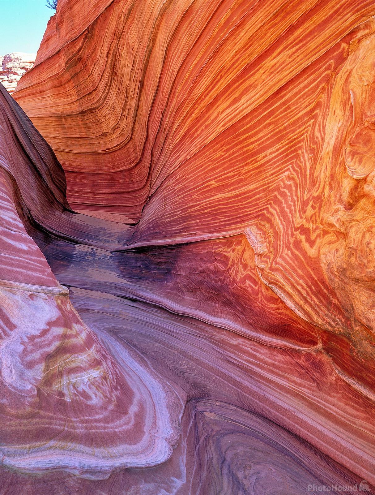 Image of Coyote Buttes North - West Corridor by Laurent Martres