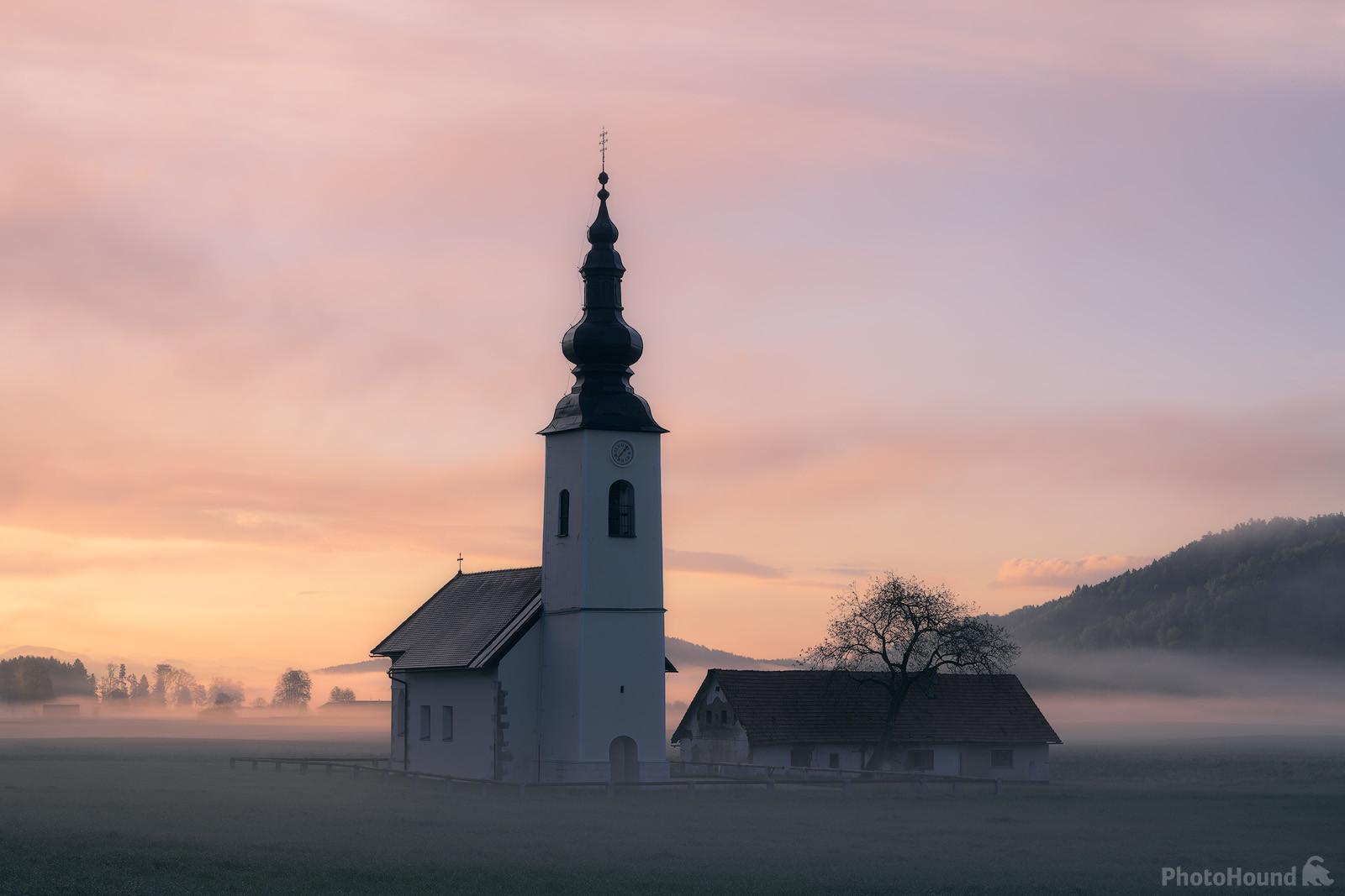 Image of St Jakob Church at Hraše by Luka Esenko