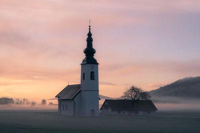 images of Slovenia - St Jakob Church at Hraše