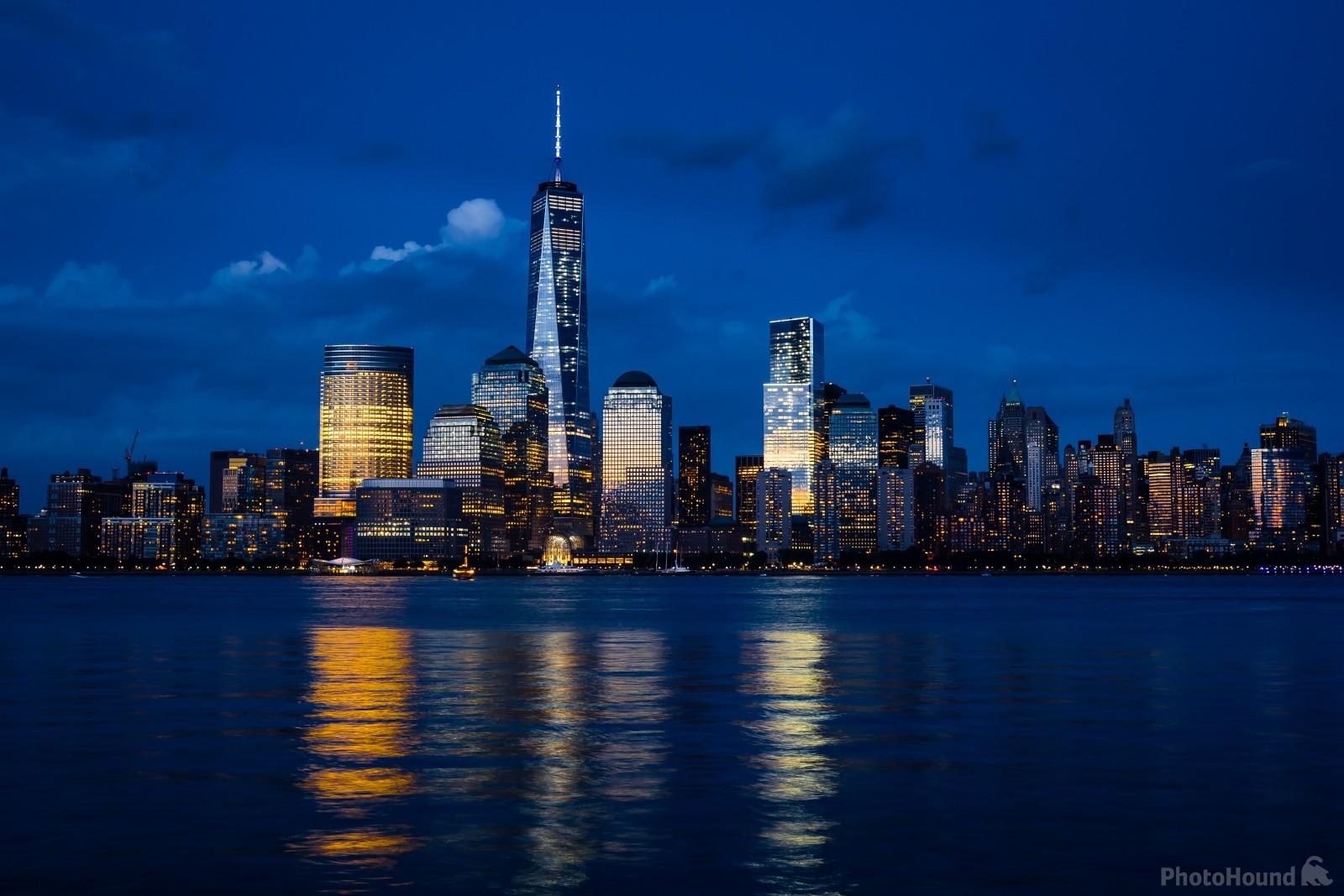 Image of Lower Manhattan from New Jersey (Exchange Place) by VOJTa Herout