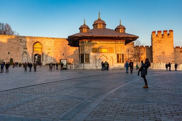 the fountain of Sultan Ahmet III on the Eastern side of Hagia Sophia