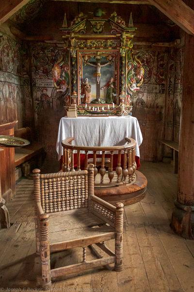 pictures of Norway - Urnes Stave Church - interior