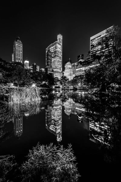 During the night, you can find a lot of interesting spots, where the skyscrapers are reflected in the water.
