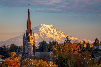 photo spots in Pierce County - Holy Rosary Church View
