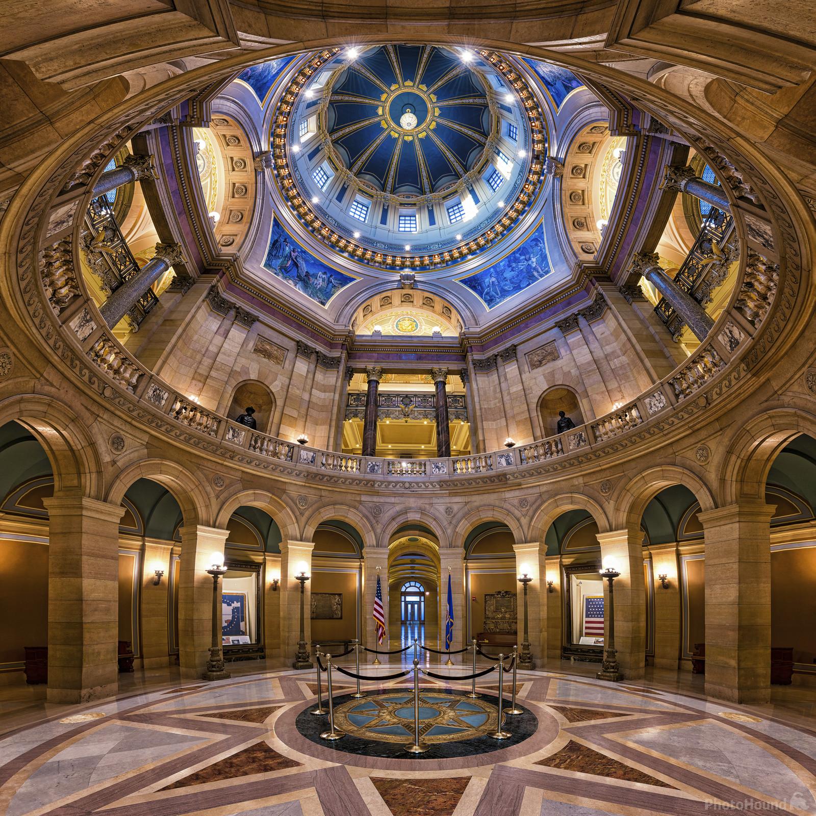 Image of Saint Paul Minnesota State Capitol by Dan Anderson