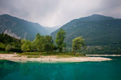 The island in Lago di Tenno