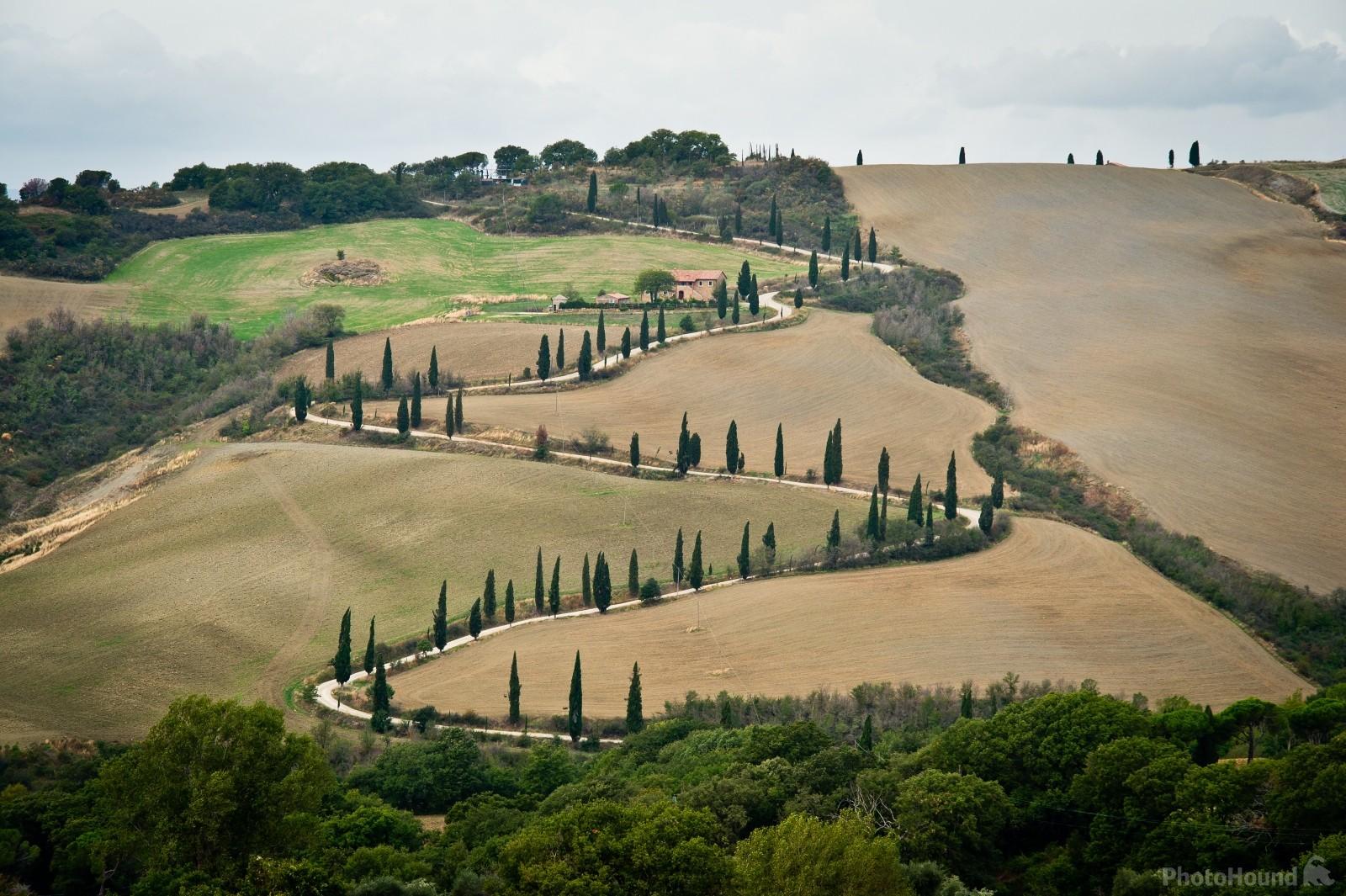 Image of Winding road view from La Foce by VOJTa Herout