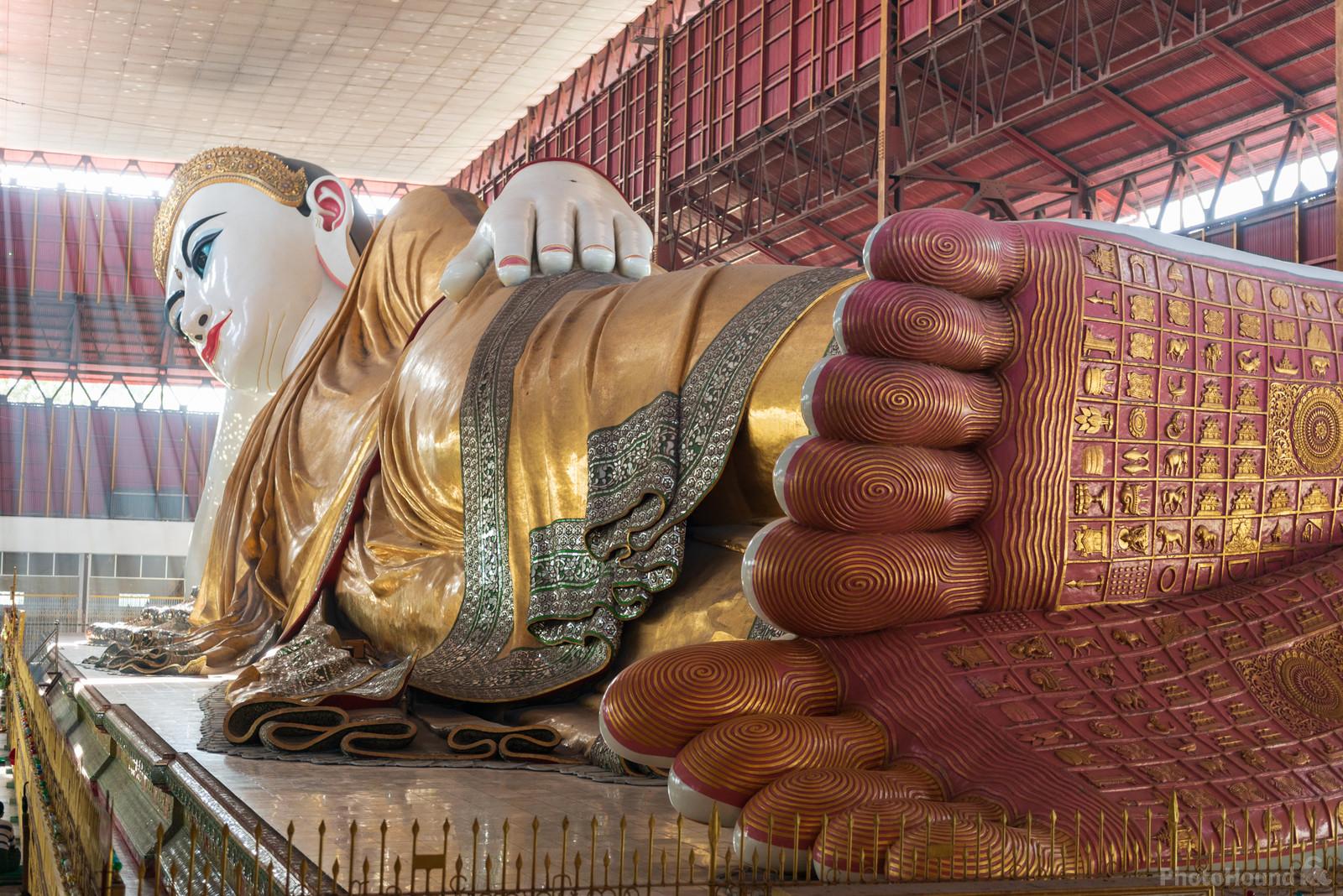 Image of Chaukhtatgyi Buddha Temple by Luka Esenko