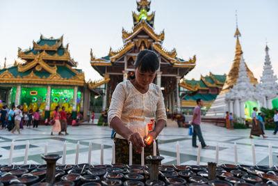 photos of Myanmar (Burma) - Shwedagon Pagoda ရွှေတိဂုံစေတီတော်