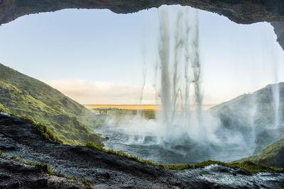 instagram spots in Iceland - Seljalandsfoss - walk behind the waterfall