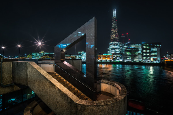 The sculpture and the Shard