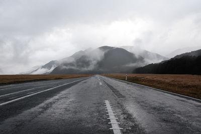 New Zealand pictures - Eglington Valley, Fiordland National Park