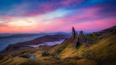 This is one of my favourite photos I captured at the famous Old Man of Storr on the Isle of Skye in Scotland. We've hiked up to the highest viewpoint with a group of friends one hour before the sunrise, and by the time we settled, we witnessed this incredible view.
