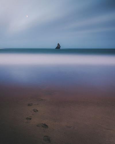 images of South Wales - Broadhaven Beach & Church Rock