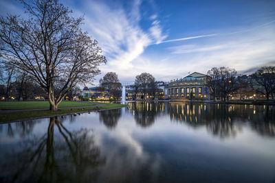photography locations in Baden Wurttemberg - Stuttgart Opera and Lake