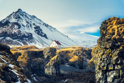 photography spots in Iceland - Stapafell and the little white house at Arnarstapi