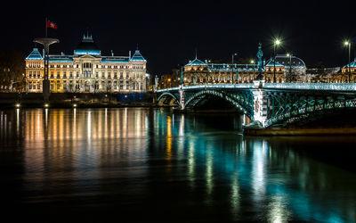 Lyon instagram locations - University bridge on the Rhone