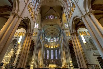 pictures of Lyon - Interior of the cathedral St-Jean
