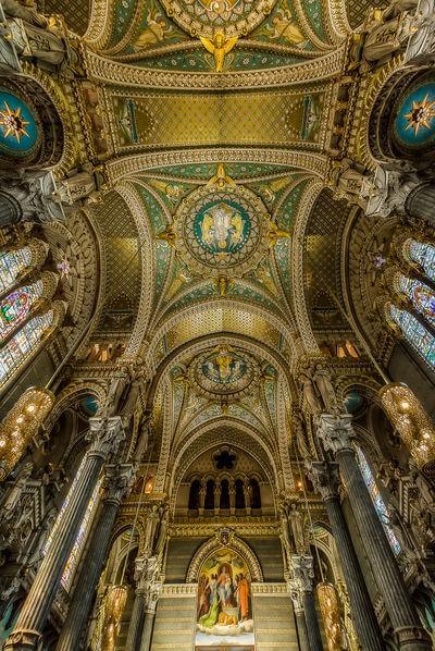 photos of Lyon - Interior of the basilica of Fourviere