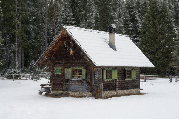 Wooden hut at Mrzli Studenec