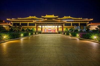 images of Taiwan - Fo Guang Shan Buddha Museum