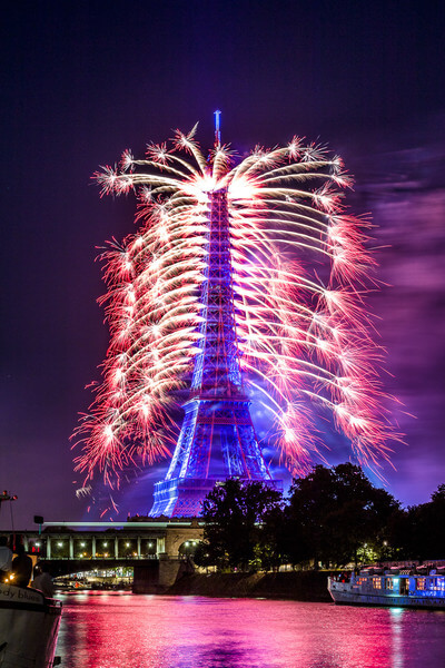 July 14 fireworks in Paris shot over the Eiffel Tower ("Copyright Tour Eiffel - illuminations Pierre Bideau").