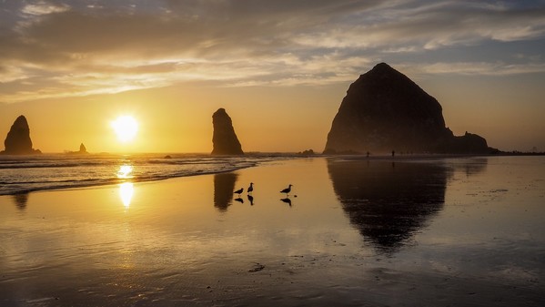 Haystack Rock, Cannon Beach at sunset.