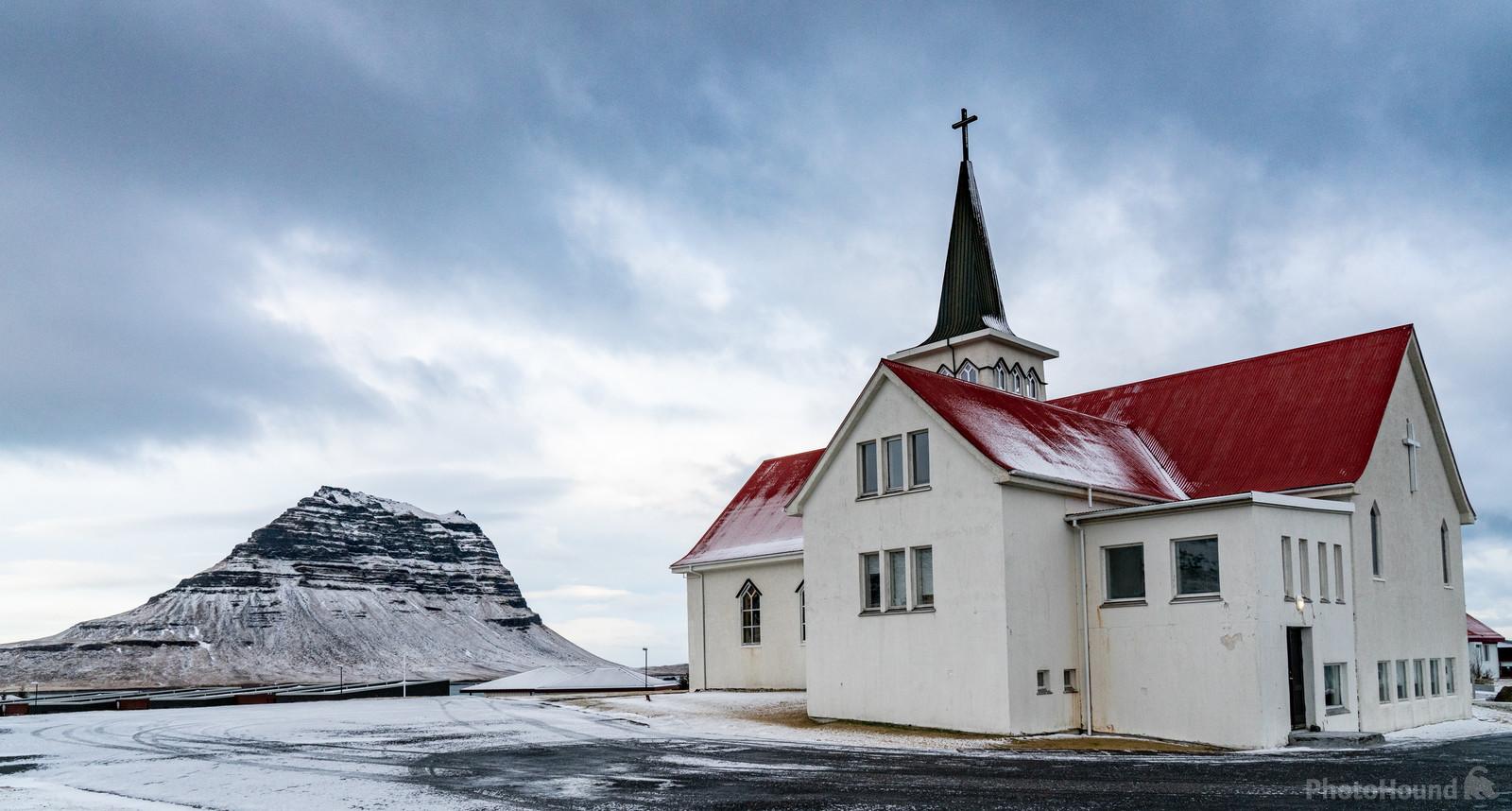 Image of Grundarfjordur Church by Richard Lizzimore