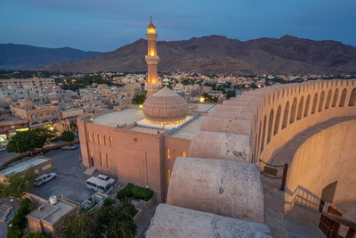 instagram spots in Oman - Nizwa Fort (قلعة نزوى)