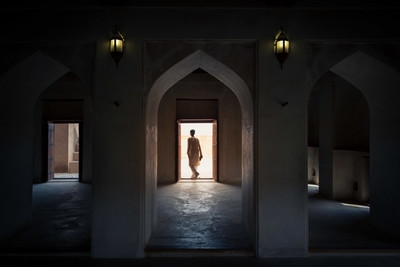 photo spots in Oman - Jabreen Castle (حصن جبرين)