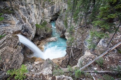Canada instagram spots - Stanley Falls, Alberta